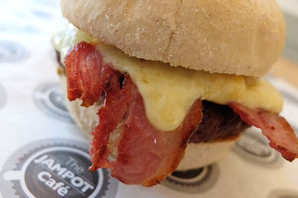 Photo of a Jampot Bacon & Cheese Burger